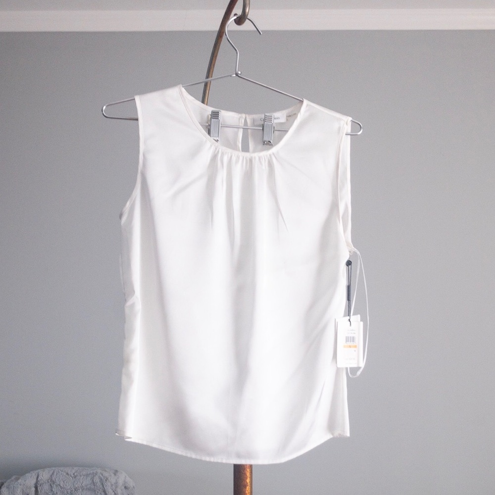 BNWT Calvin Klein blouse - size small